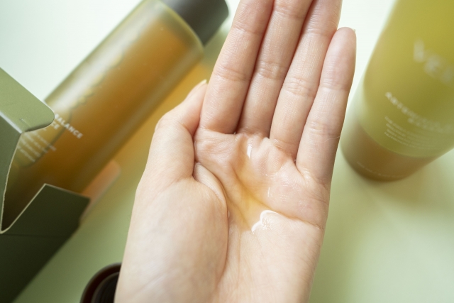 スポーツジムでトレーニング体験を紹介